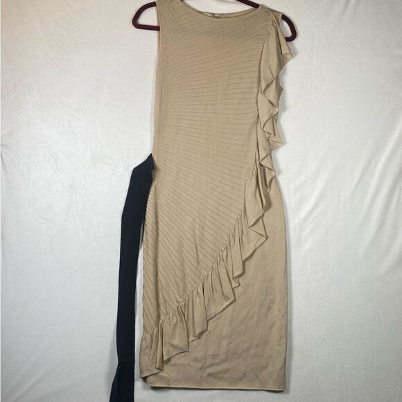 Valentino Made In Italy Beige Sleeveless Bodycon Dress W/Ruffle Details Size M - Picture 2 of 14